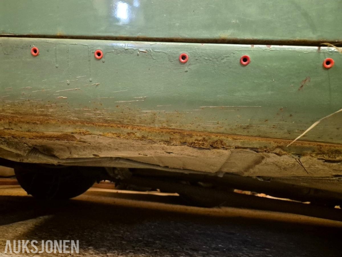 1975 Mercedes-Benz 230, 230 Diesel Ambulanse, Ukjent KM. Lokasjon Råde Østfold